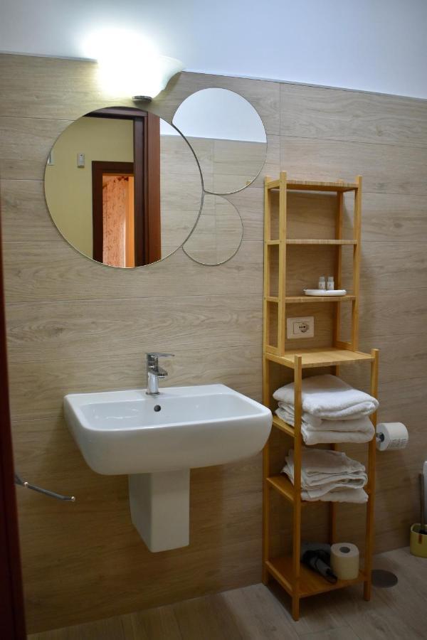 Dimora Normanna Bed & Breakfast Aversa Eksteriør bilde